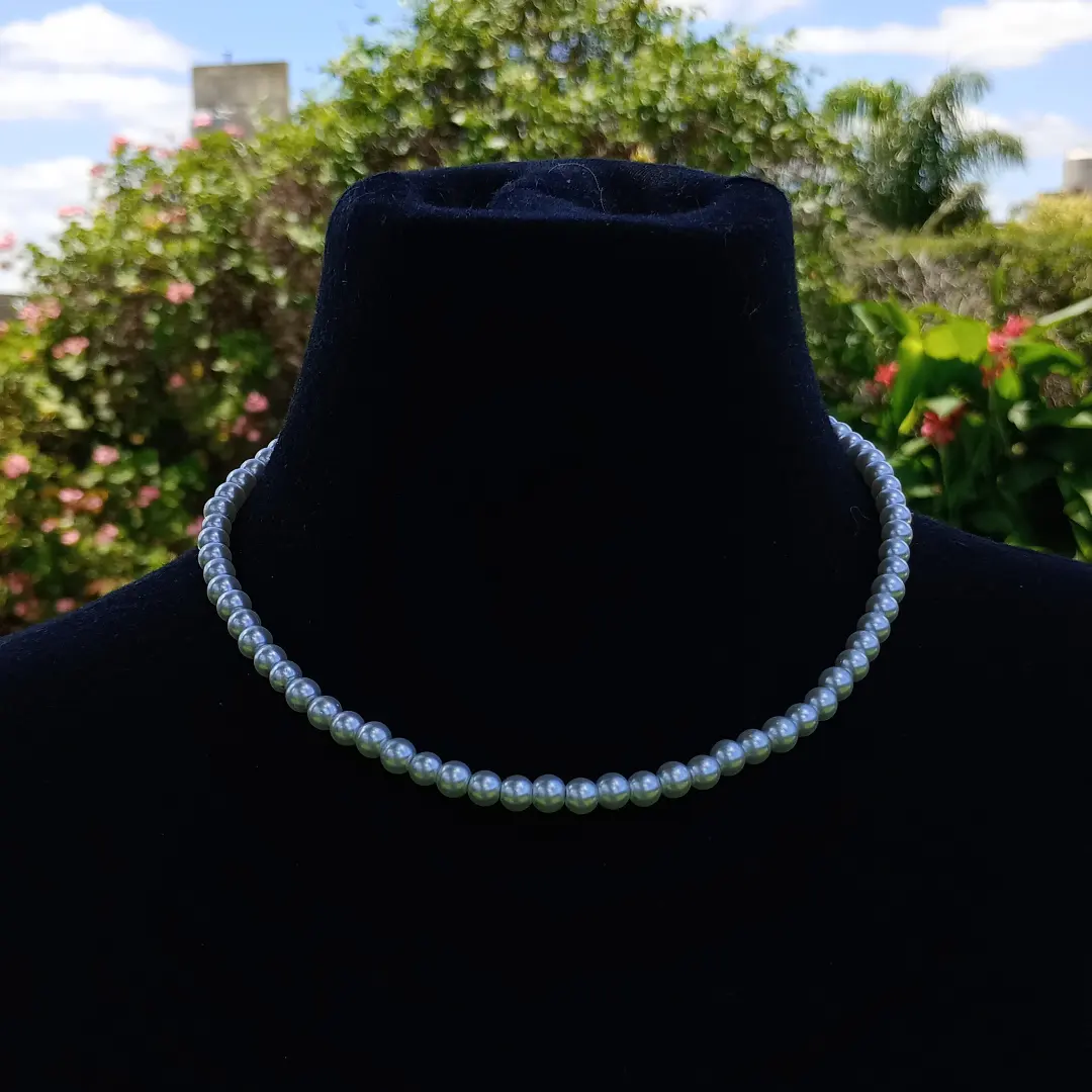 collar perlas blancas